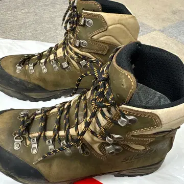 SIRIO PF630 GORE-TEX 등산화 26.5cm