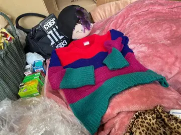 컬러풀 보더 스웨터