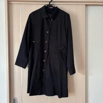 INTELLECTION 블랙 코트