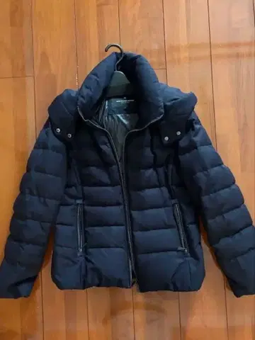 나노 유니버스 니시카와 다운 자켓 사이즈 38