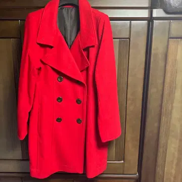 빨간색 더블 브레스트 롱 코트