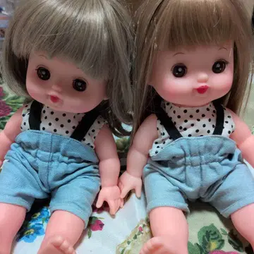 도트 무늬 상의 인형 2체 세트