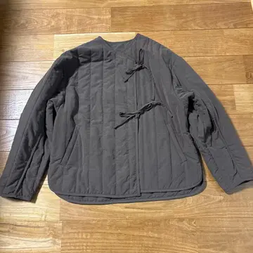 새상품급 KBF 다크 브라운 퀼팅 자켓