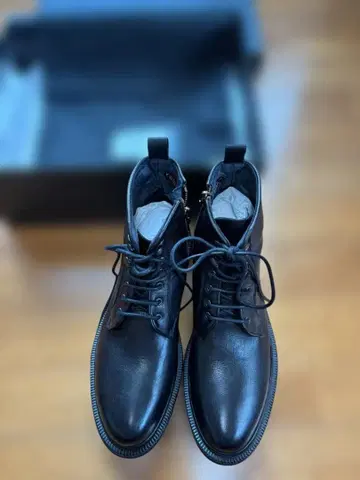 STURLINI 레이스업 부츠