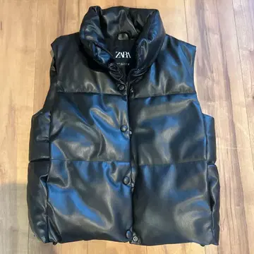 다운 베스트 ZARA 인조 가죽