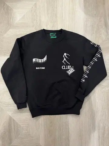 피트 PEATE 맨투맨 속기모 블랙