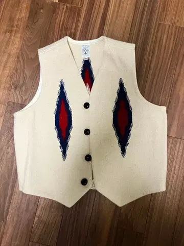 Ortega's 100% 울 베스트 44 사이즈