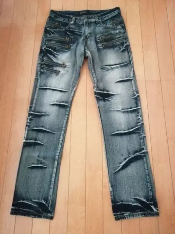 새상품급 스트레치 데님 팬츠 사이즈 32 페이드 가공 청바지