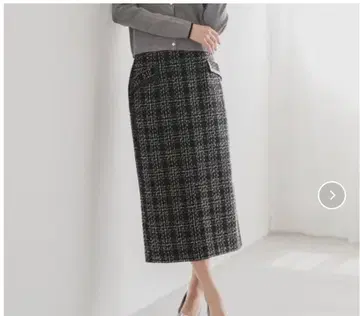 [ 미사용 새상품 ] MISCH MASCH 블랙 계열 체크 타이트 스커트