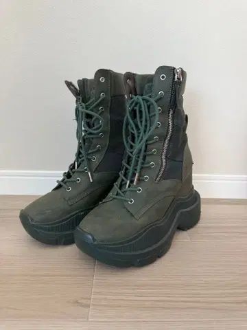 YELLO ZION SHORT BOOTS