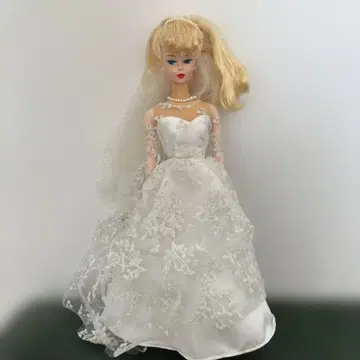 웨딩 드레스 바비 인형