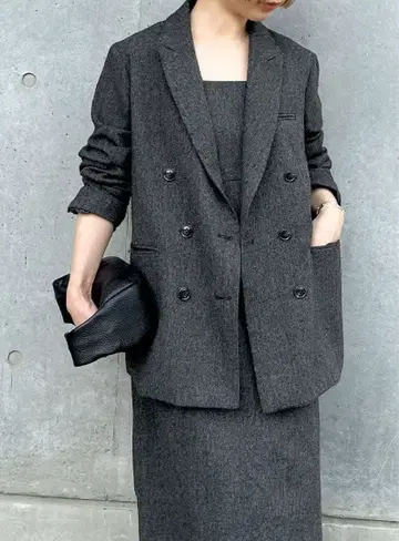 다크 그레이 더블 브레스트 테일러드 자켓