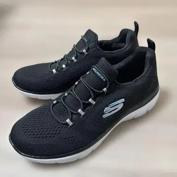 Skechers 메쉬 슬립인즈 스니커즈 블랙