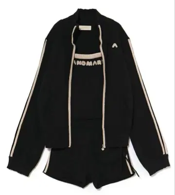 andmary Zoe 풀 집업 세트 블랙