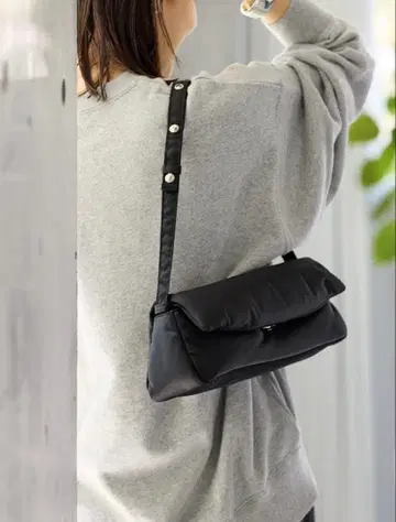 [NOMADIS/노마디스] ROULEA N172 나일론 숄더백