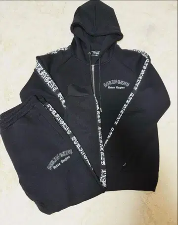 아담스 저글러 블랙 셋업