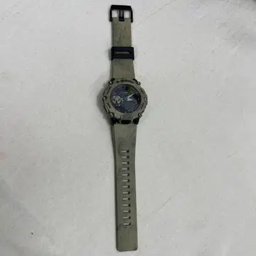 G-SHOCK GA-2200MFR 카모플라쥬 아날로그 디지털 손목시계