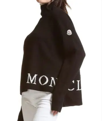 MONCLER 니트