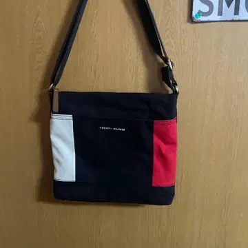 TOMMY HILFIGER 숄더백 네이비/화이트/레드