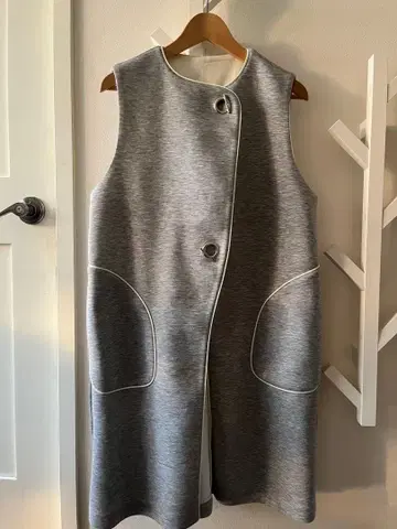 그레이 슬리브리스 베스트