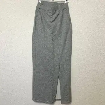 코코딜 맨투맨 타이트 스커트