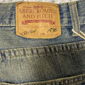 [ Abercrombie & Fitch ] 1점 빈티지 가공 데님 팬츠