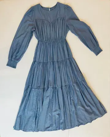 블루 티어드 드레스 긴팔 엘레강트