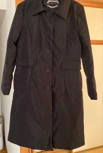 블랙 롱 다운 코트