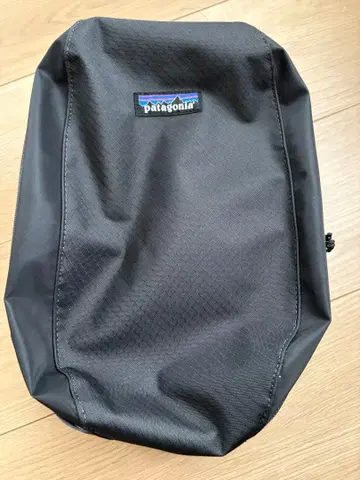 파타고니아 블랙홀 큐브 6L UTIB