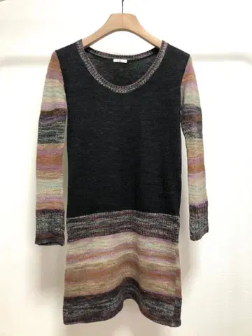 [ 무료배송 ] io H. P.FRANCE 절개 니트