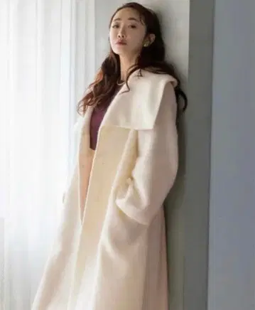 ROPE 카미사키 메구미 콜라보 에어리 샤기 롱 코트 (미사용품)