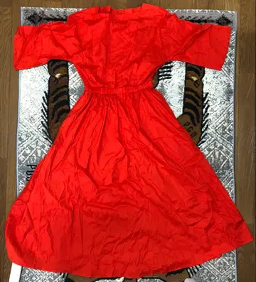 Mila Owen 보트넥 디자인 슬리브 린넨 원피스 Size 0