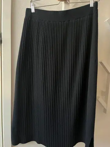 INDIVI 블랙 니트 스커트 15