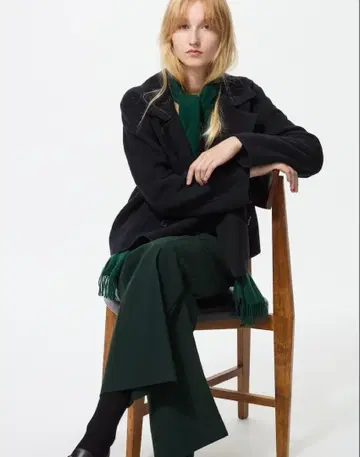 유니클로 XS 사이즈 새상품 더블 페이스 숏코트 릴랙스 핏