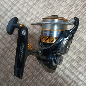 스피닝 릴 REVROS 2506