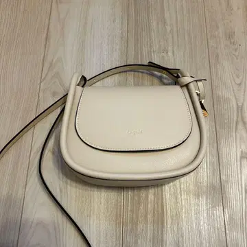 Ungrid 숄더백 화이트