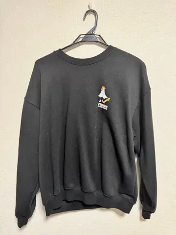 VISION STREET WEAR 블랙 맨투맨