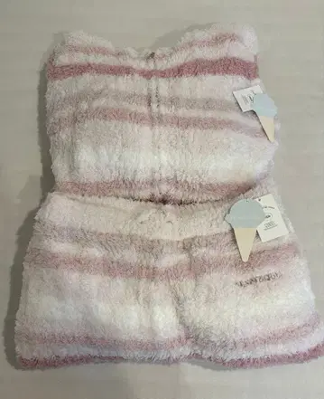 [ 새상품 ] 젤라또피케 젤라또 랜덤 보더 후드티 & 롱 팬츠 세트