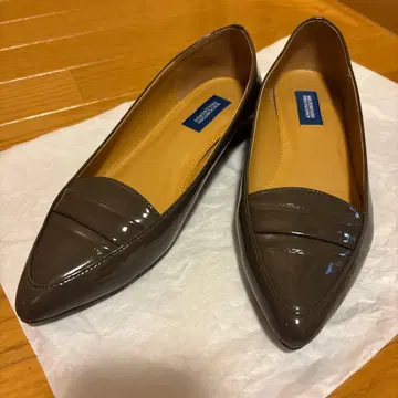 브라운 스틸레토 플랫슈즈