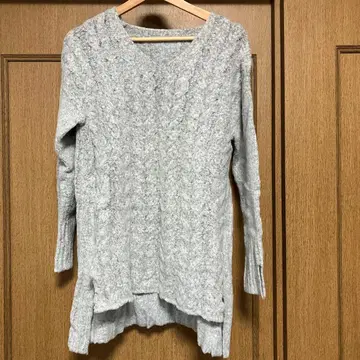 Bou Jeloud 그레이 V넥 긴팔 니트 FREE 사이즈