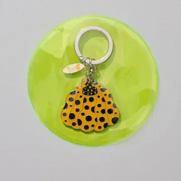 [새상품] 쿠사마 야요이 호박/노랑 키링 메이크업 박스 포함