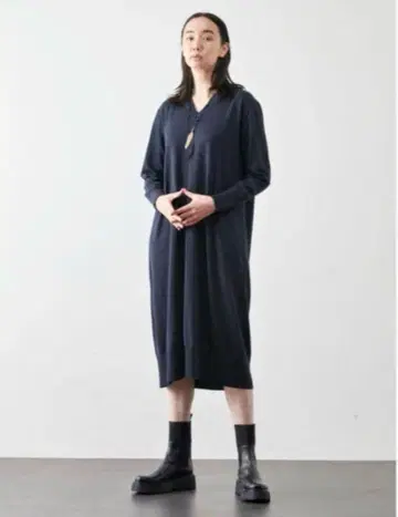 플레인피플 PLAIN PEOPLE 울 니트 V넥 롱 원피스 M