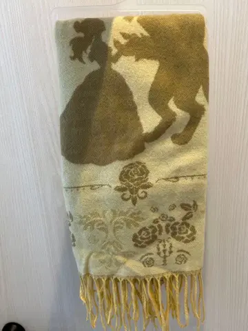 미녀와 야수 스톨