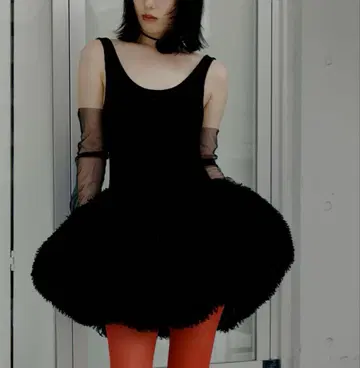 소린 울 리브 퍼 벌룬 원피스 베스트