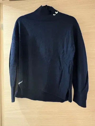 UNIQLO ANDMARCH 네이비 스웨터 M