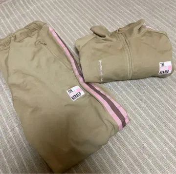 AMNJX 베이지 저지 셋업 히라모토 렌 M 사이즈