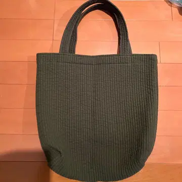 비오는날 토트백