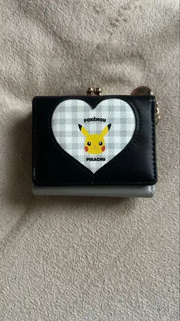 포켓몬 피카츄 지갑