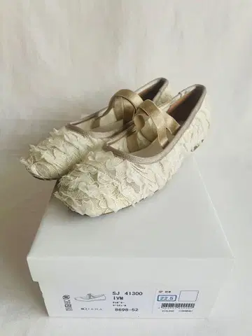 [ DIANA ] 레이스 발레코어 22.5cm