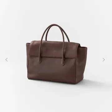 ARTS&SCIENCE Stitch flap bag M